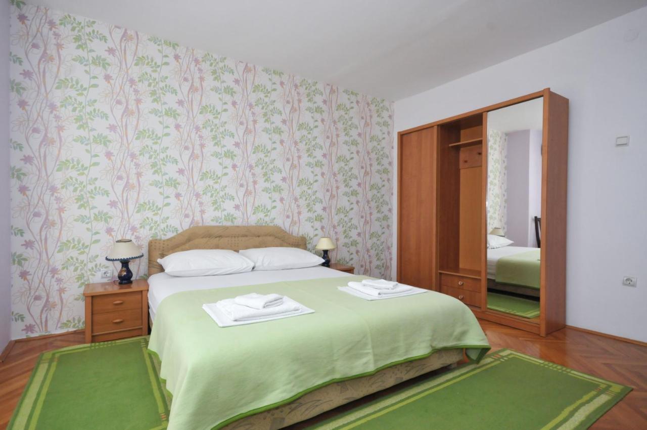 Apartments Balic Sveti Stefan Bagian luar foto