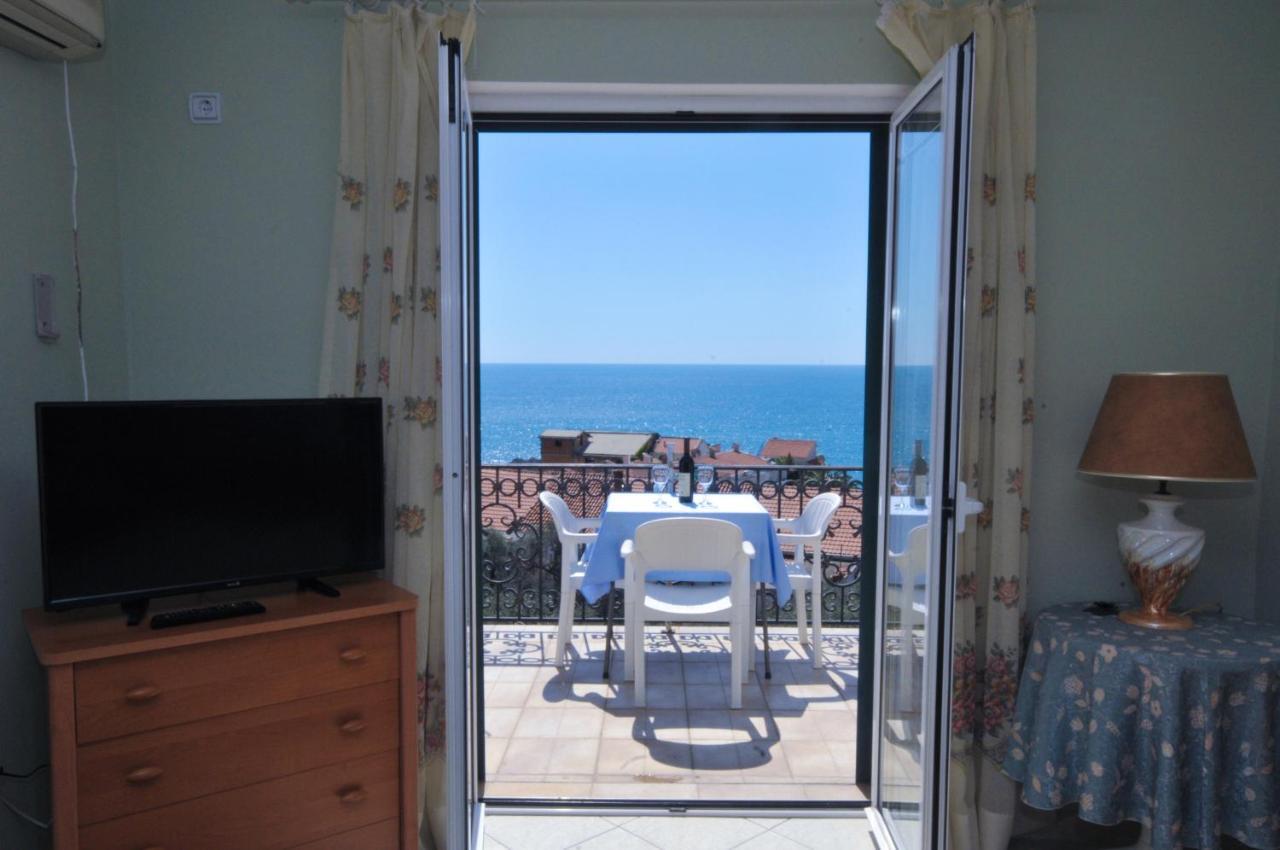 Apartments Balic Sveti Stefan Bagian luar foto