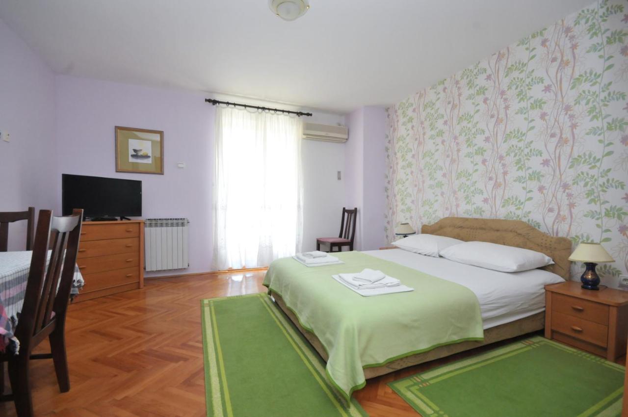 Apartments Balic Sveti Stefan Bagian luar foto